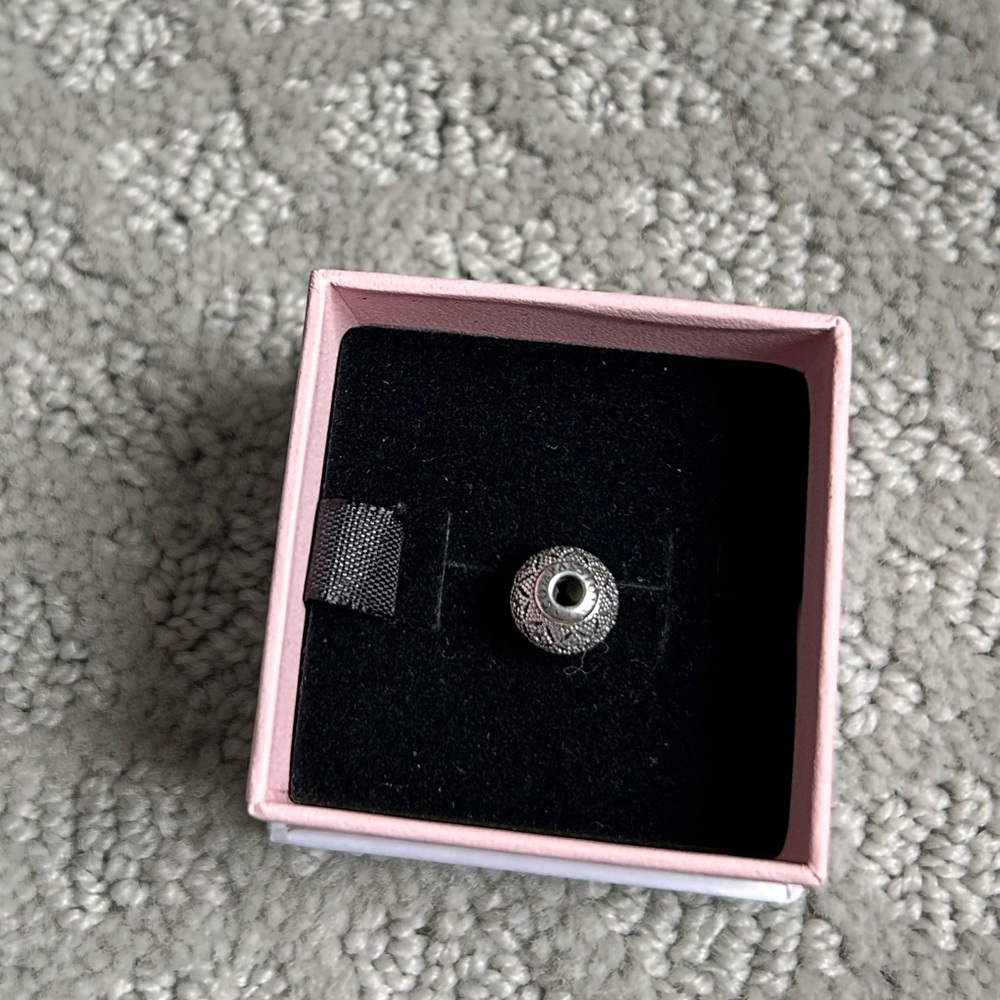 Pandora Retired Essence “Compassion” Charm - Picture 2 of 2